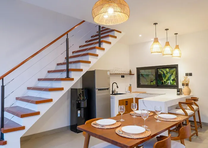 Bingin Townhouse Resort Uluwatu (Bali)